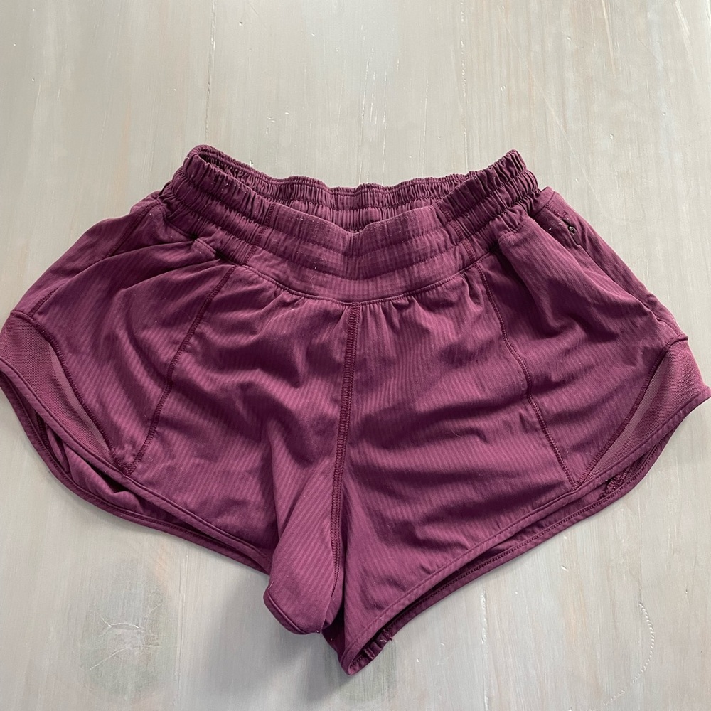 Lululemon bitty hot running shorts